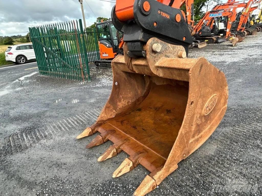 Hitachi ZX 350 LC-6 Escavatori cingolati