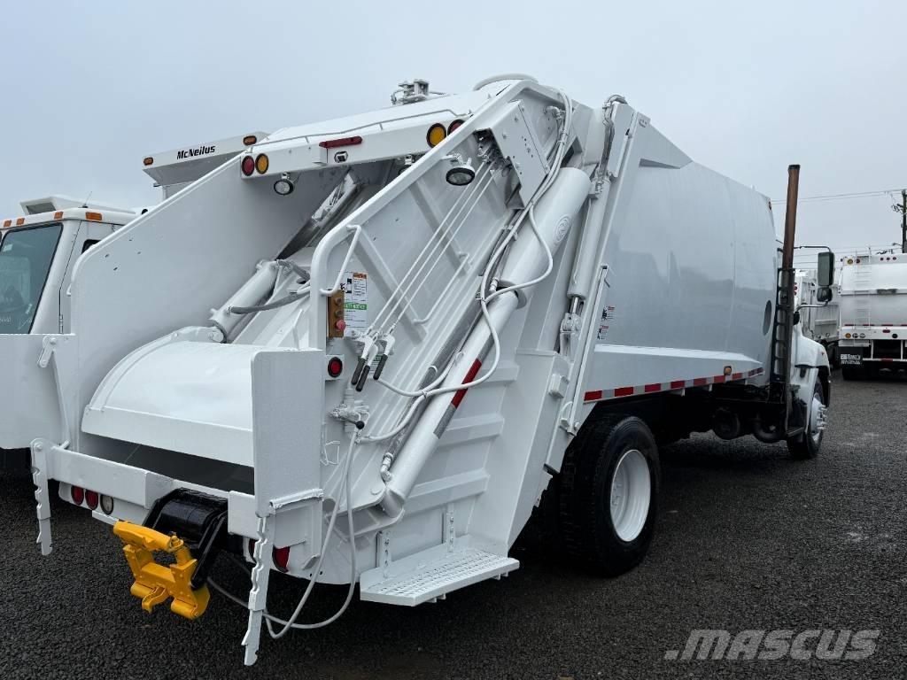 Hino 338 Camion dei rifiuti