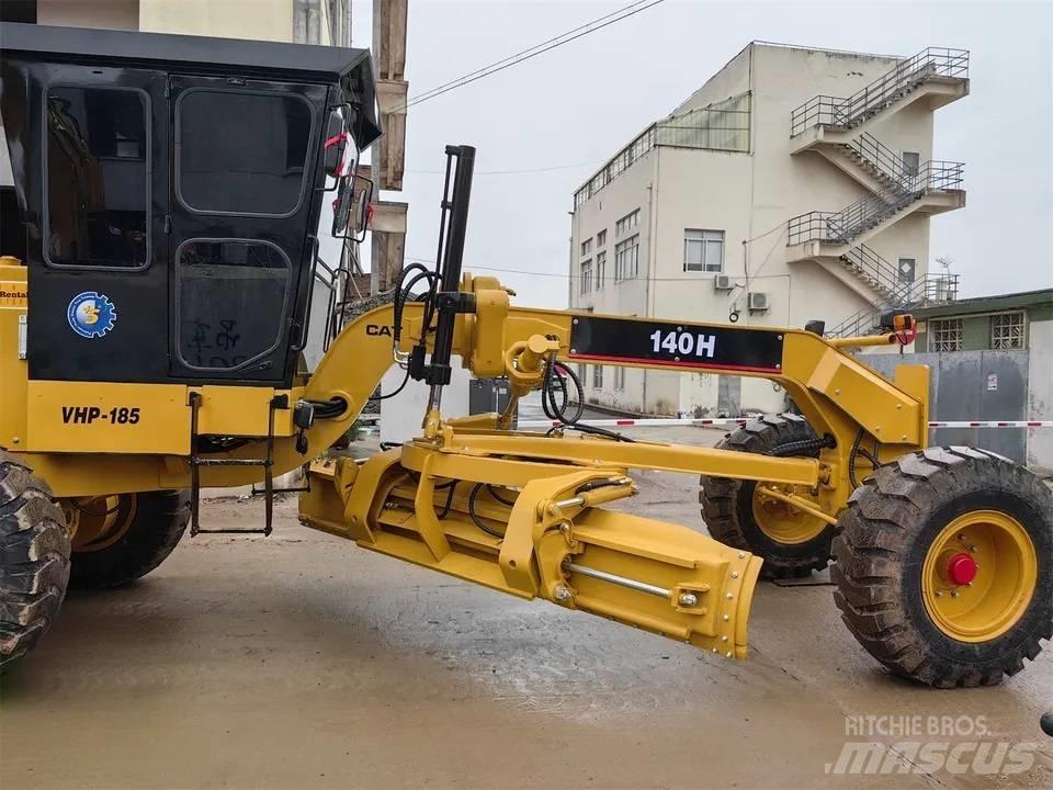 CAT 140H Motorgraders
