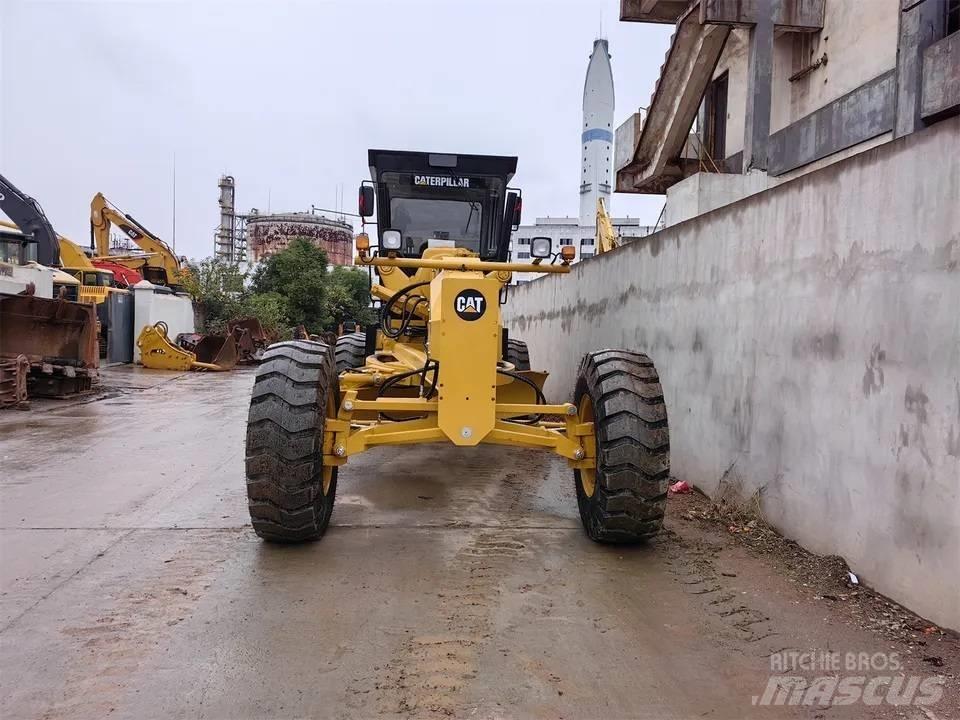 CAT 140H Motorgraders