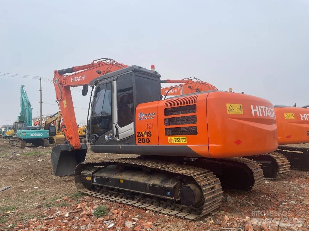 Hitachi ZX 200 Escavatori cingolati