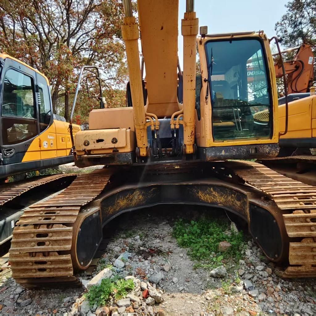 Hyundai Robex 305 LC Escavatori cingolati