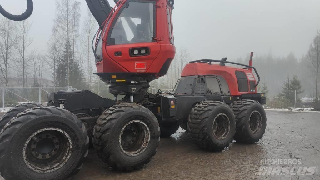 Komatsu 931XC Abbattitrici, Disboscatrici