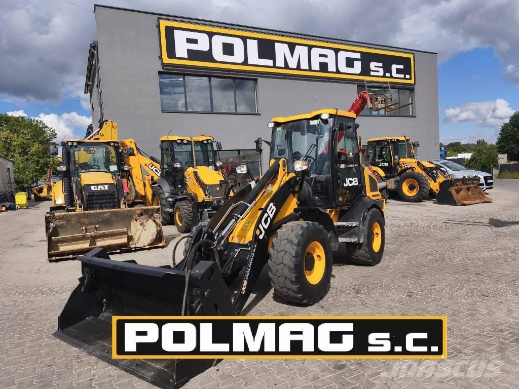 JCB 409 Pale gommate
