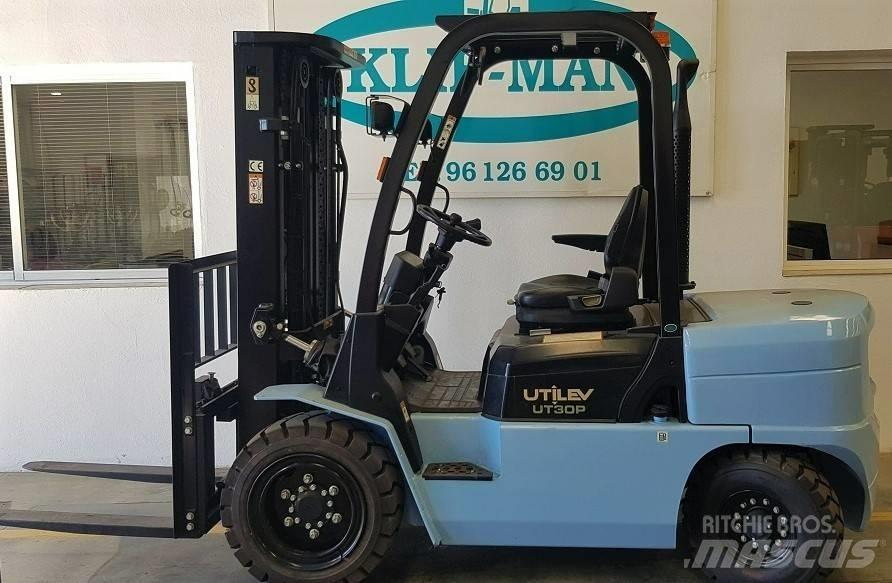 Utilev (5586) UT30P Carrelli elevatori diesel