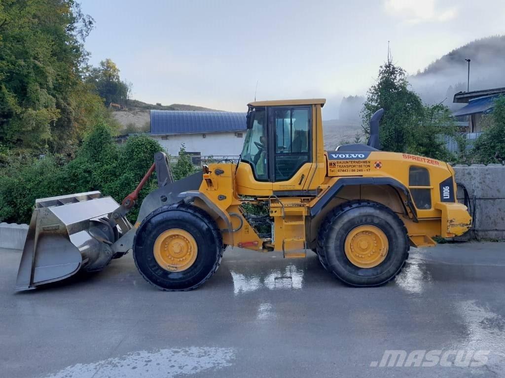 Volvo L 110 G Pale gommate