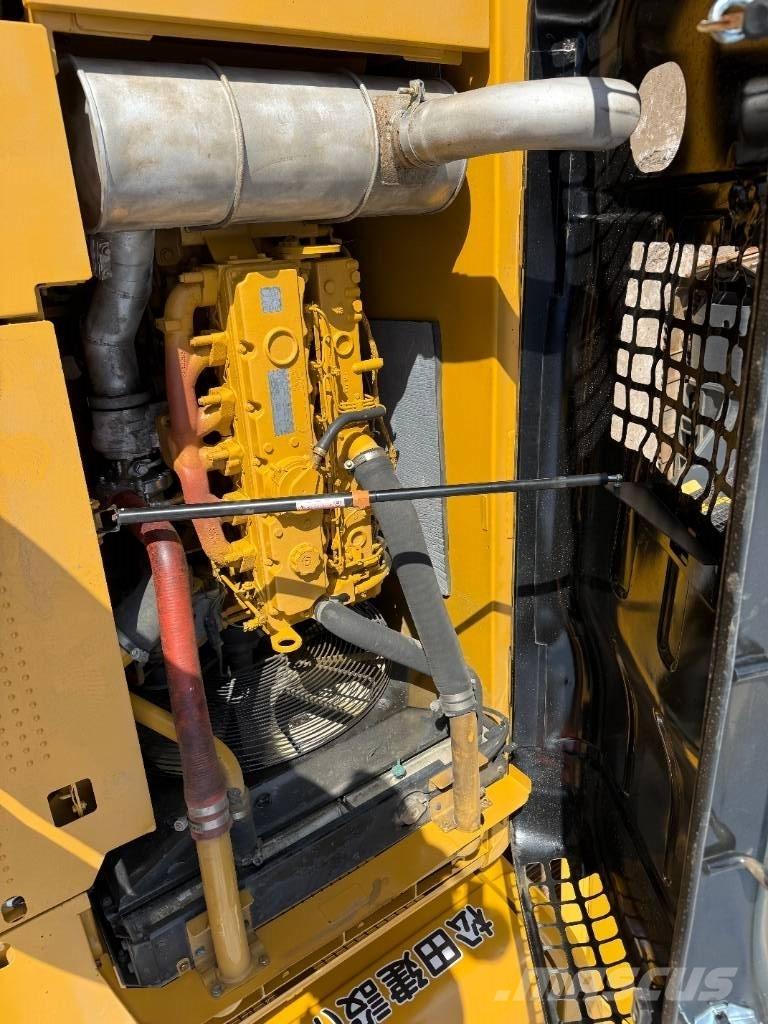 CAT 320D2 Miniescavatori