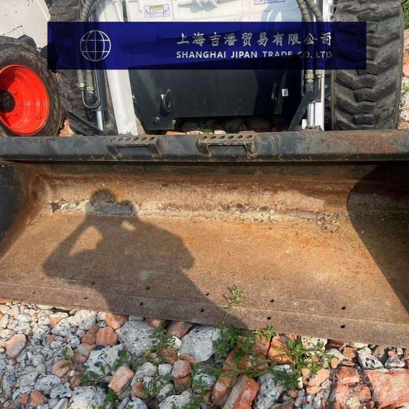 Bobcat S 590 Mini Pale Gommate