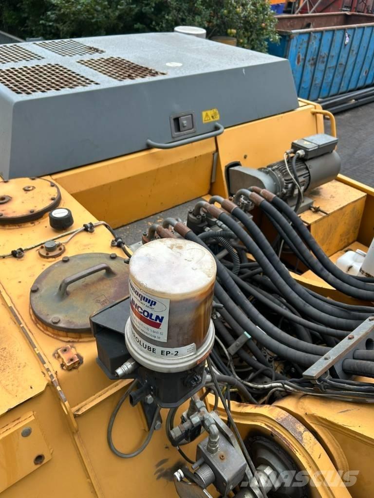 Liebherr 934 B Movimentazione rifiuti