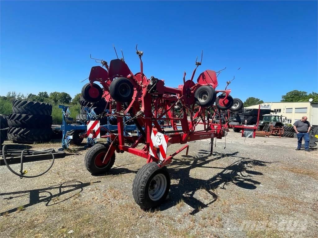 Lely Lotus 900 Ranghinatori