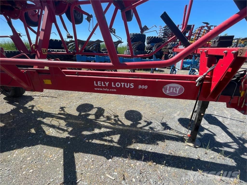 Lely Lotus 900 Ranghinatori