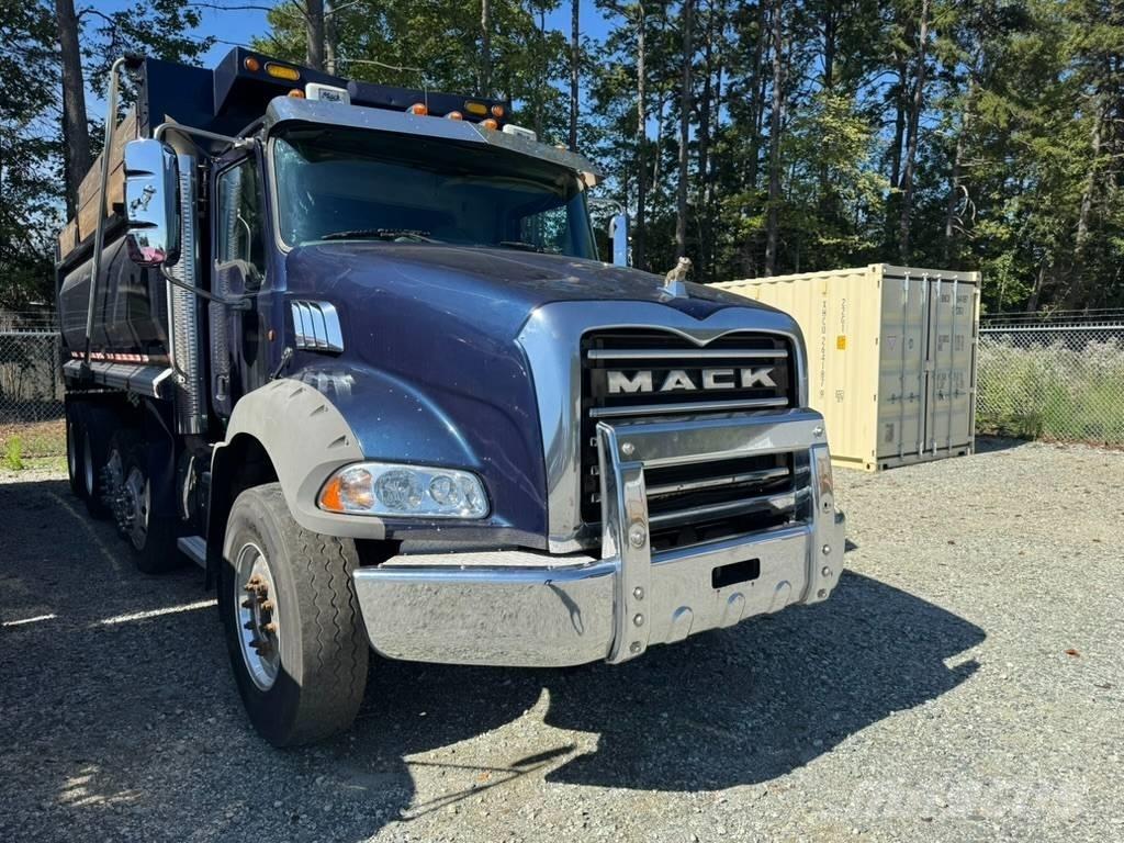 Mack GU813 Camion ribaltabili