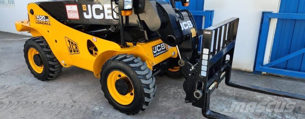 JCB 520-40 Sollevatori telescopici
