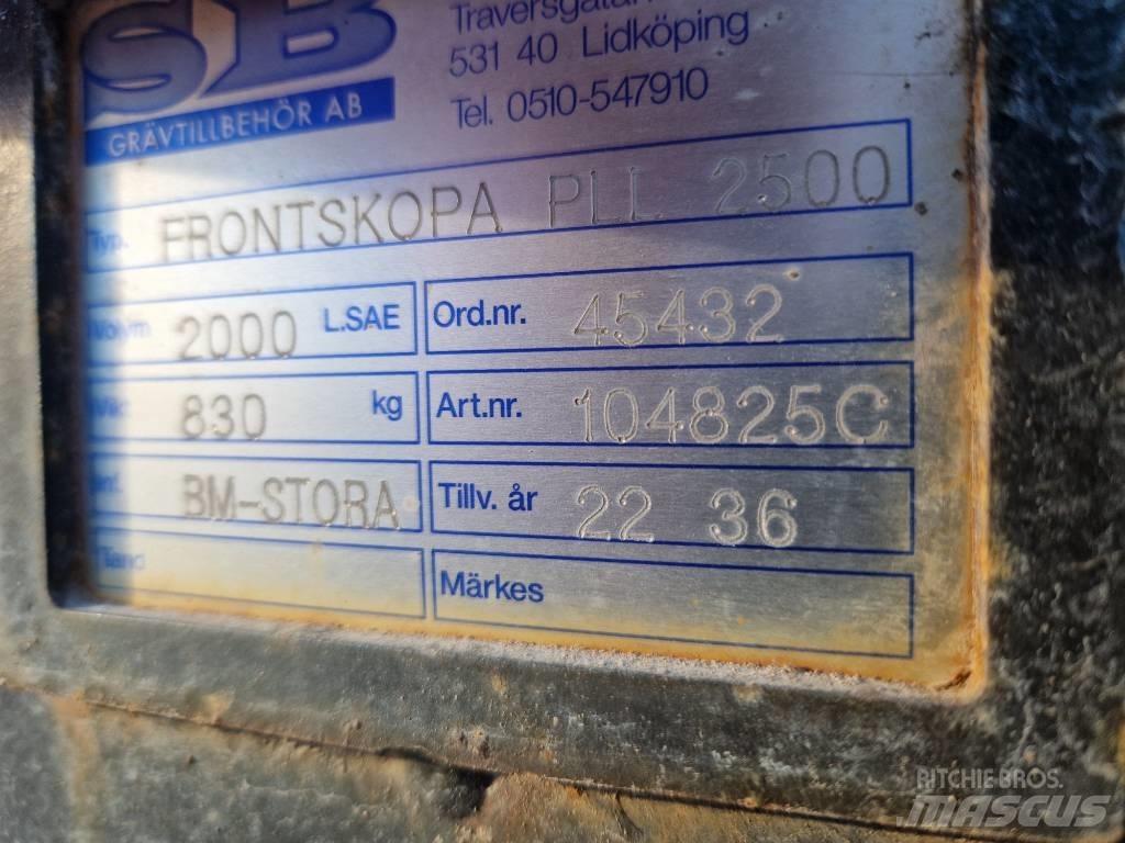 LiuGong 835H Pale gommate