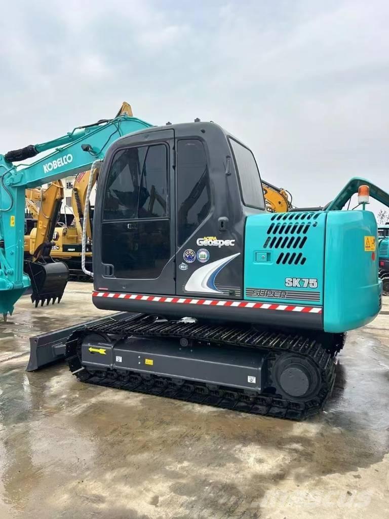 Kobelco SK 75 Escavatori cingolati