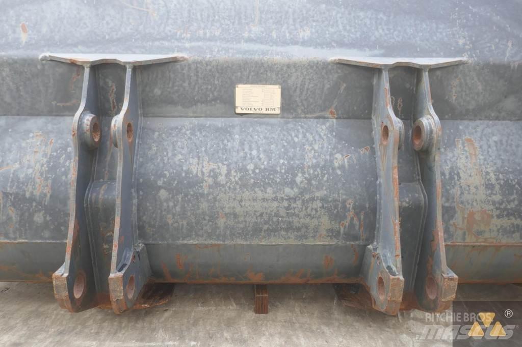 Volvo L120B Bucket Benne