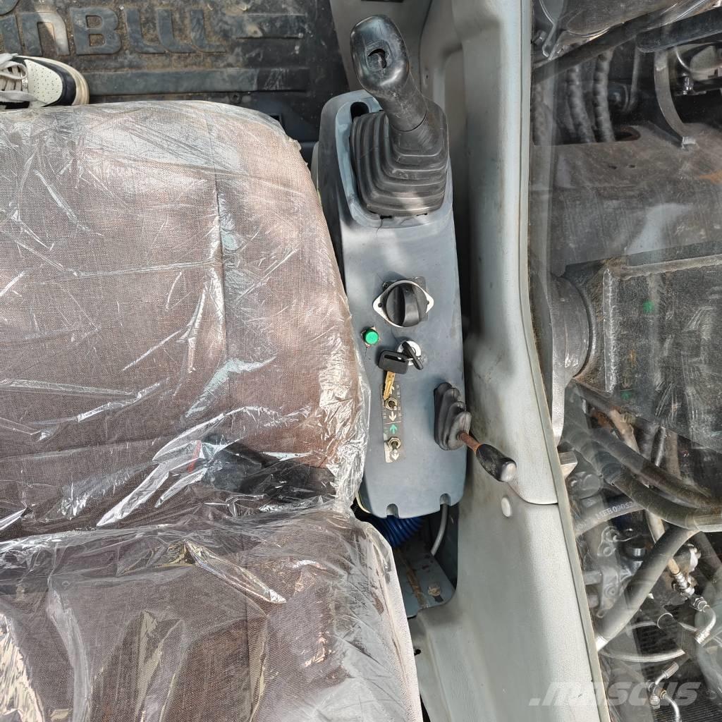 Hyundai R 150 W Escavatori gommati