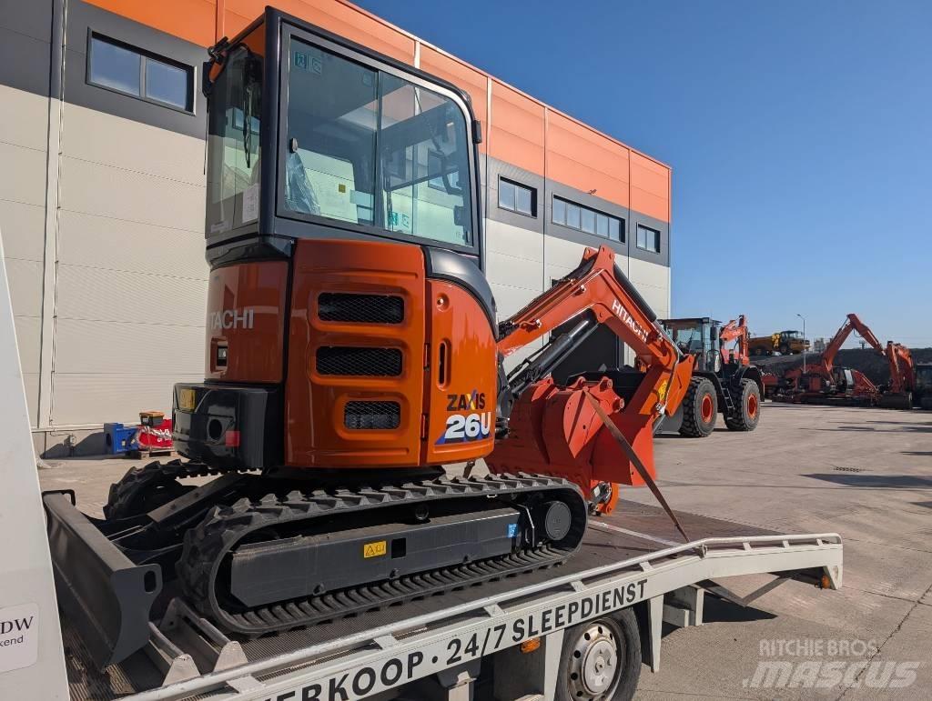 Hitachi ZX 26 U-6 Miniescavatori