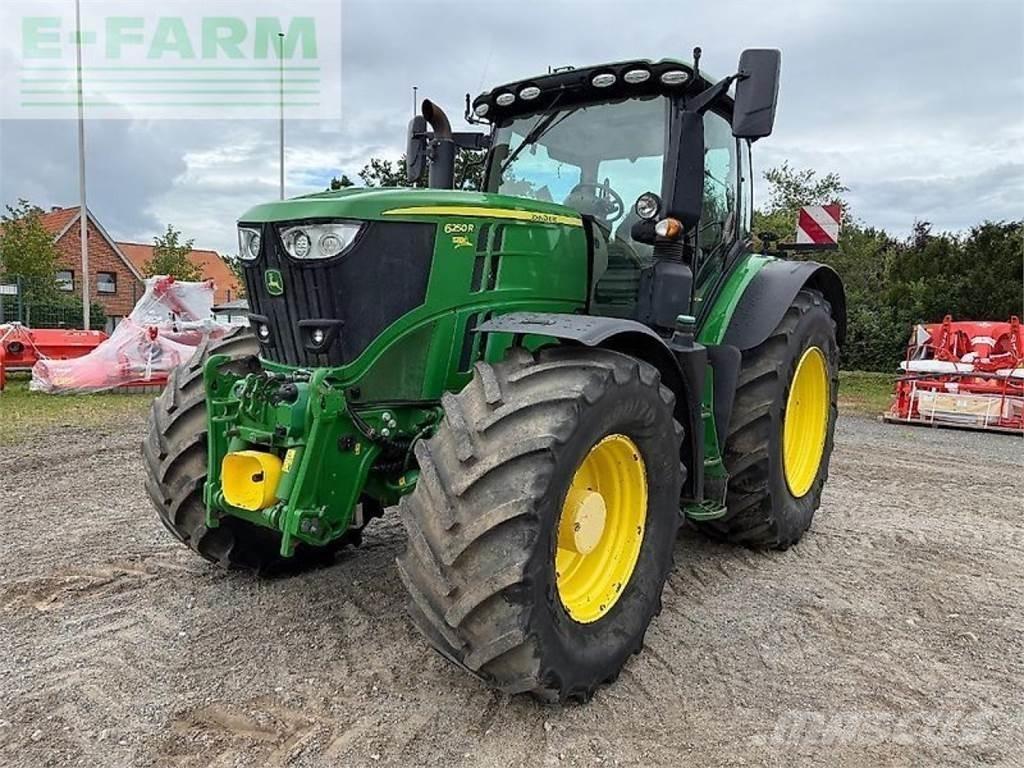 John Deere 6250r Trattori