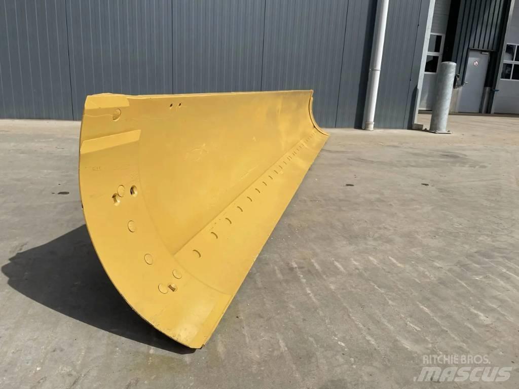 CAT 140G Moldboard Lame