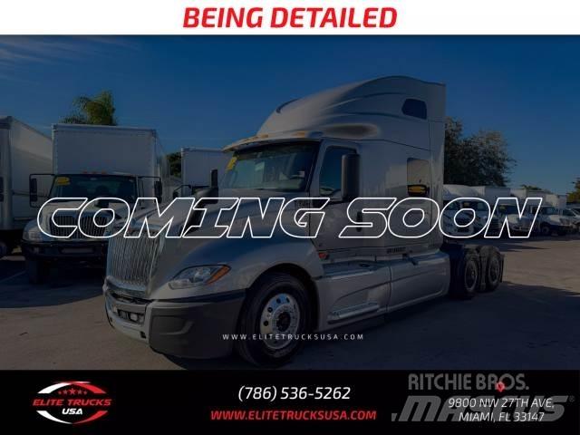 International LT Camion altro