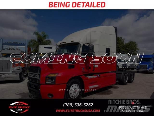 Mack Anthem Camion altro