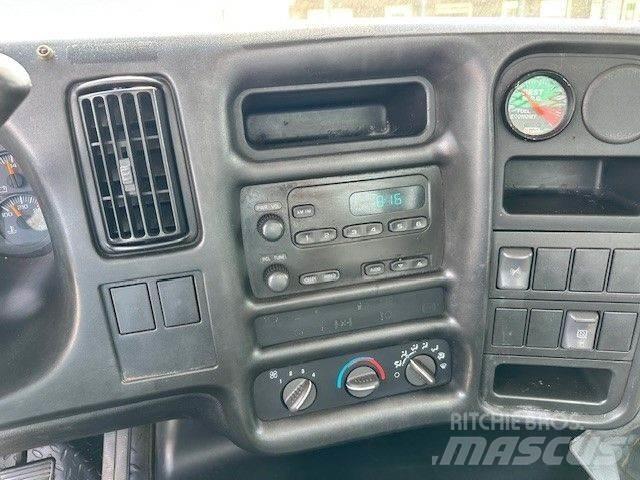 GMC 5500 Camion con sponde ribaltabili