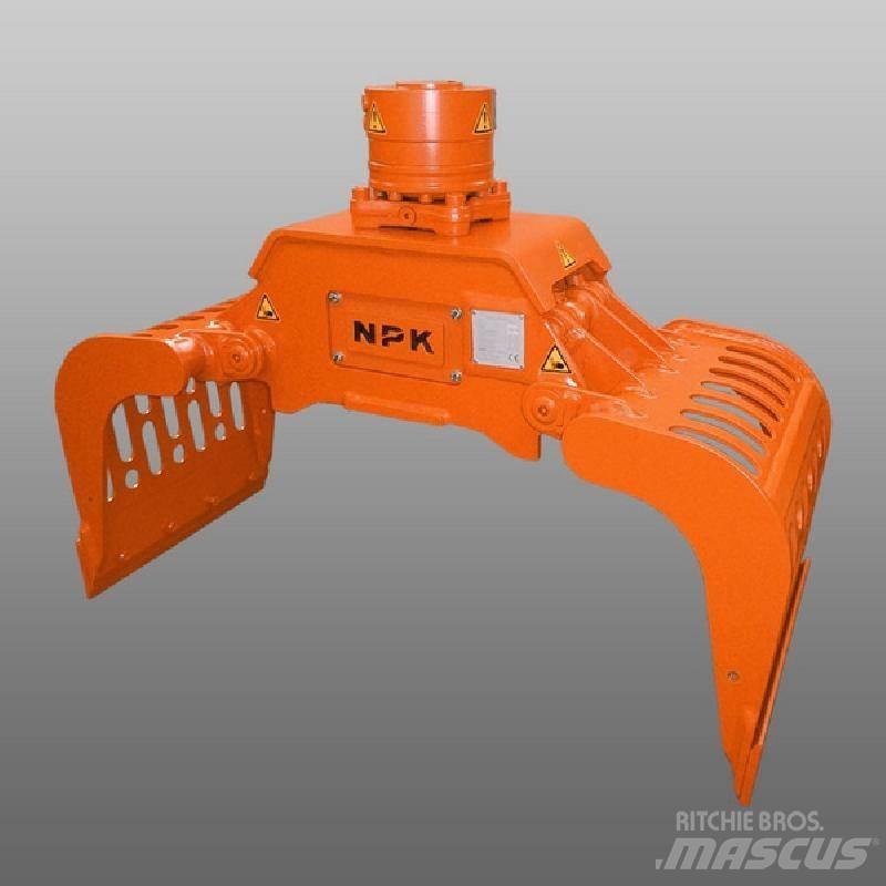 NPK DG-4 Pinze