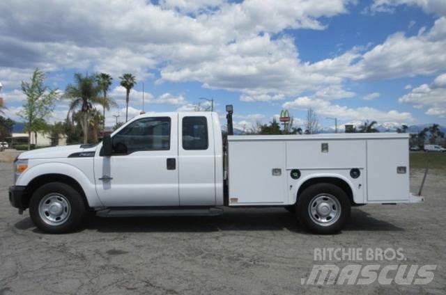 Ford F350 Carroattrezzi