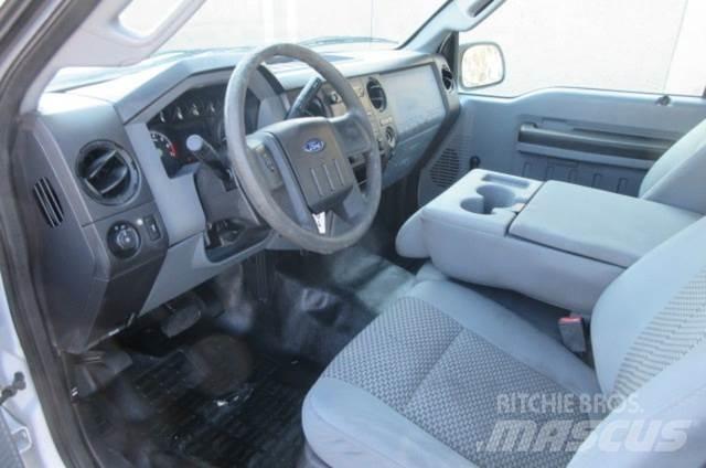 Ford F350 Carroattrezzi