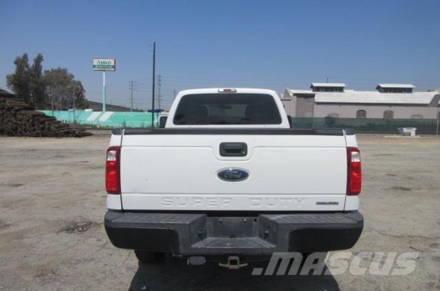 Ford F350 Carroattrezzi