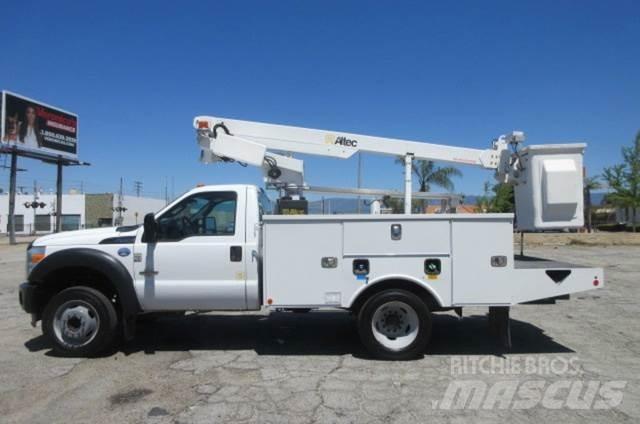 Ford F450 Piattaforme autocarrate