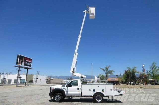 Ford F450 Piattaforme autocarrate