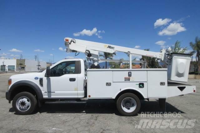 Ford F450 Carroattrezzi