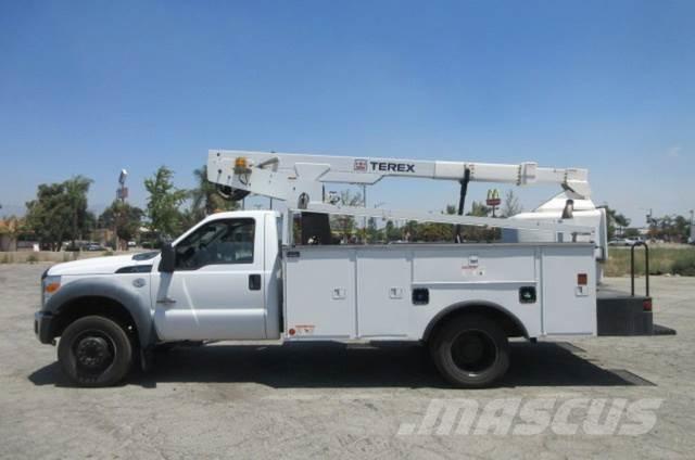 Ford F450 Carroattrezzi