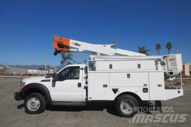 Ford F550 Carroattrezzi