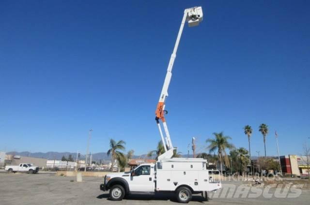 Ford F550 Carroattrezzi