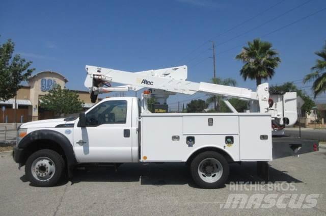 Ford F550 Carroattrezzi