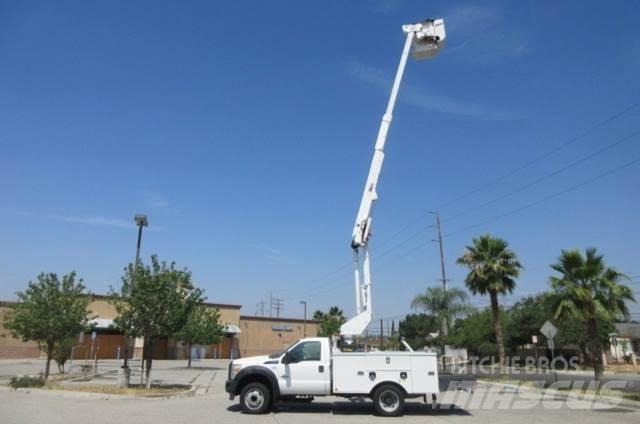 Ford F550 Carroattrezzi