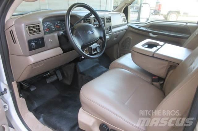 Ford F550 Carroattrezzi