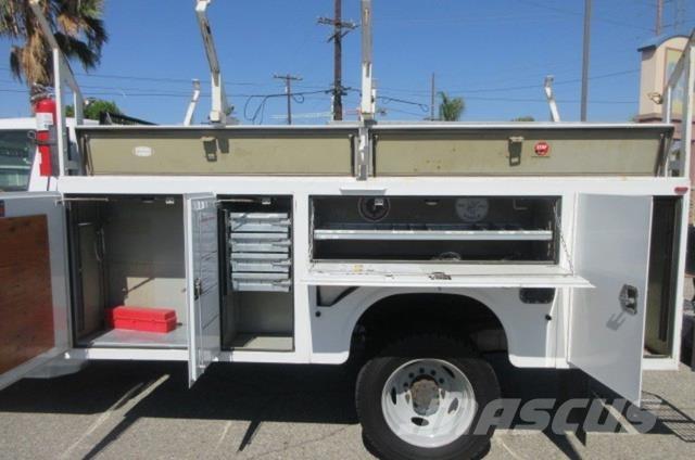 Ford F550 Carroattrezzi