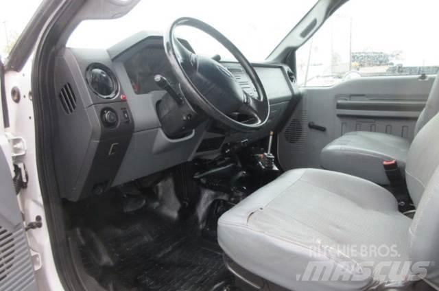Ford F650 Carroattrezzi