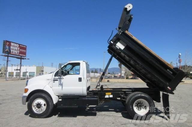 Ford F650 Carroattrezzi