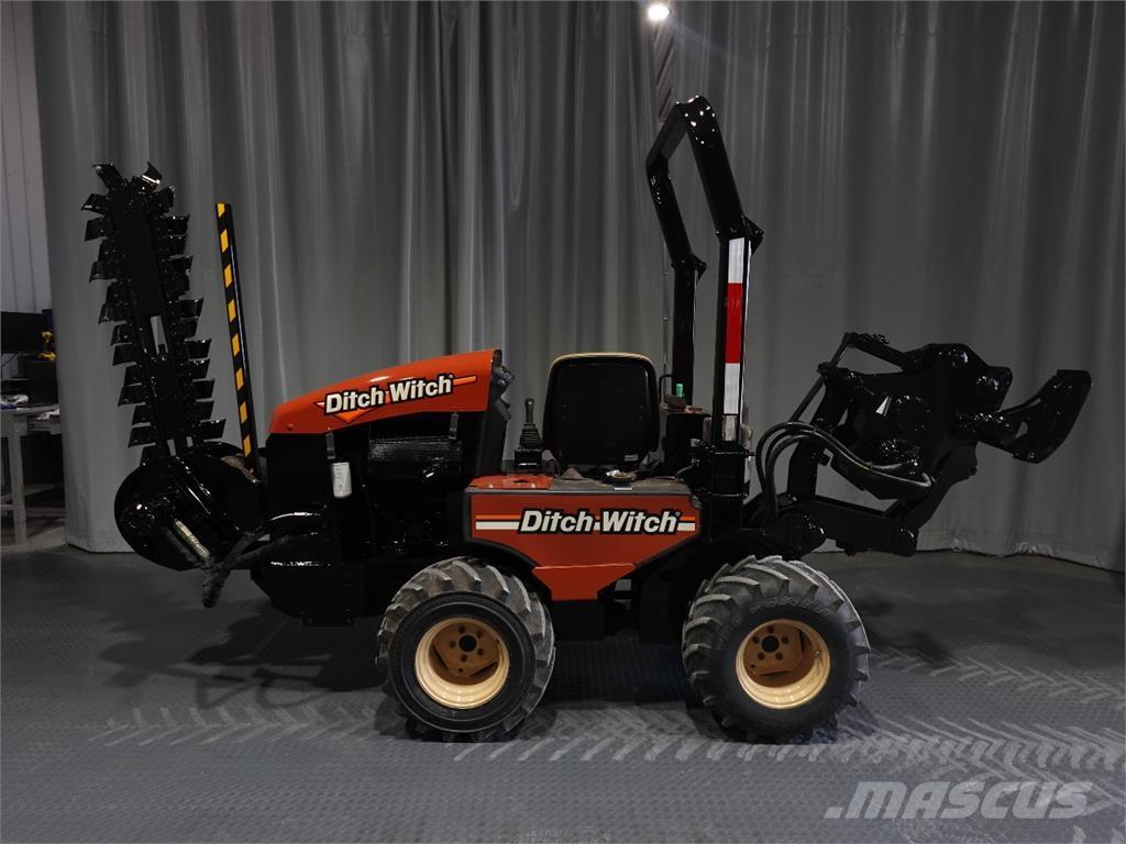 Ditch Witch 420SX Scavafossi