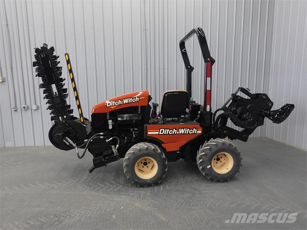 Ditch Witch 420SX Scavafossi