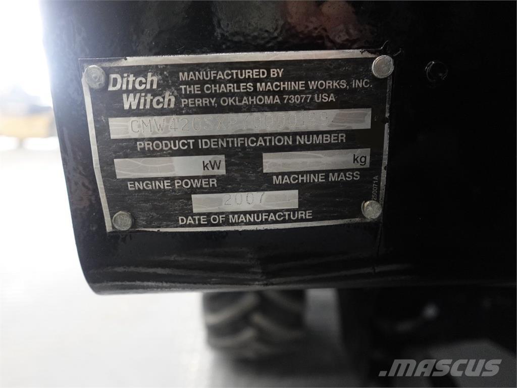 Ditch Witch 420SX Scavafossi
