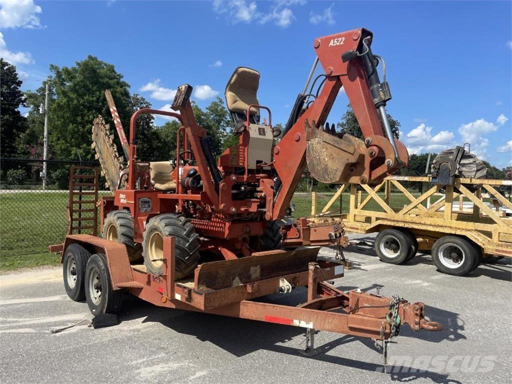 Ditch Witch 5700 Scavafossi