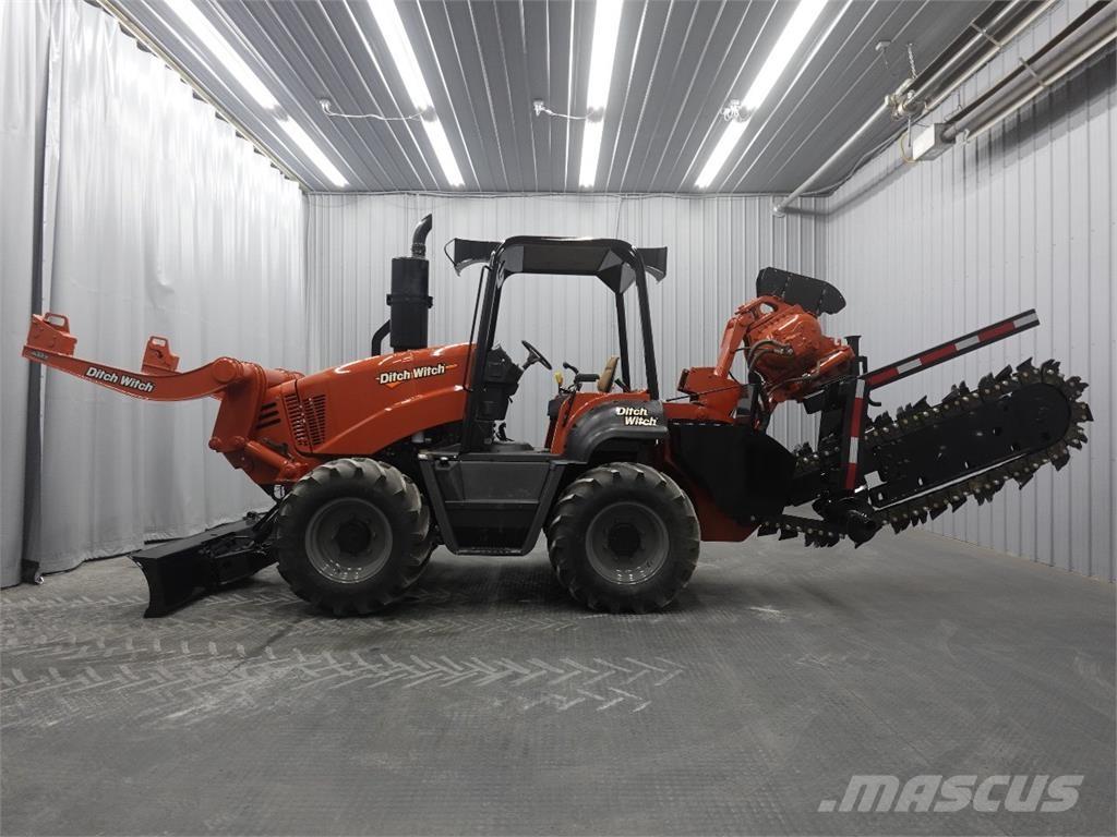 Ditch Witch RT115 Scavafossi