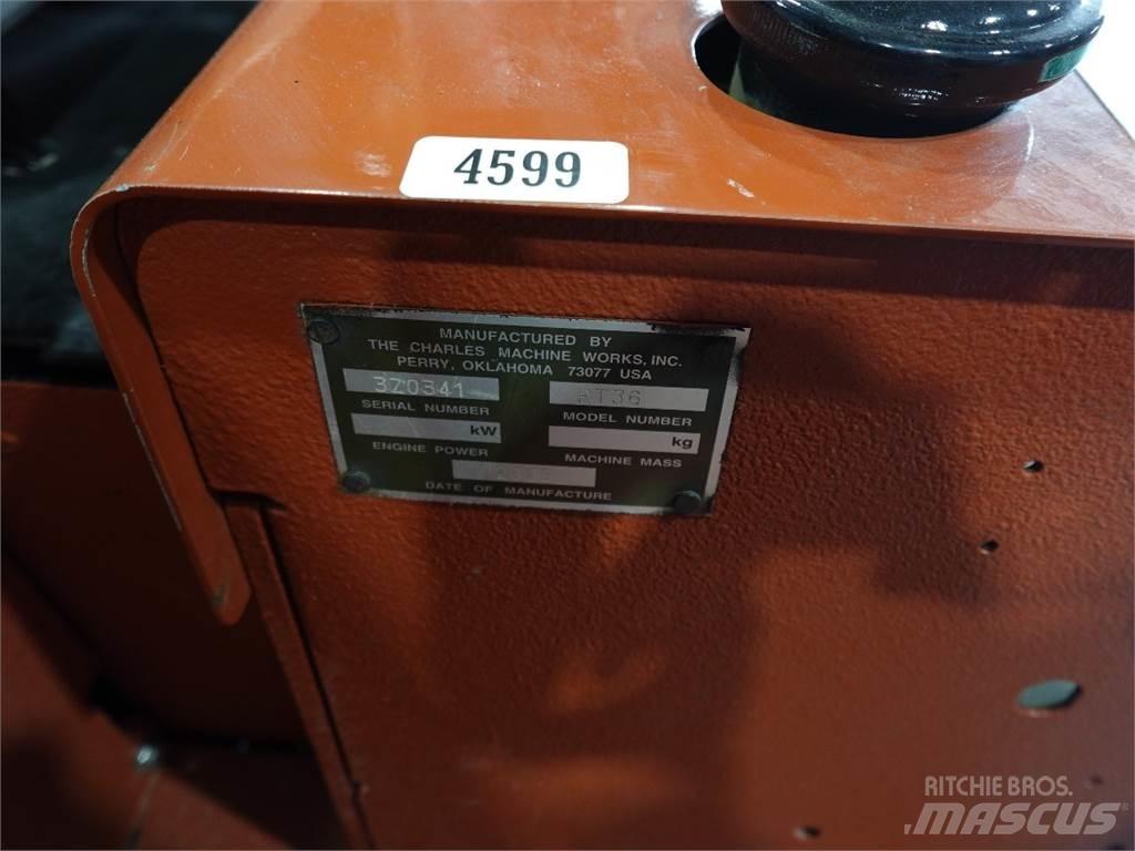 Ditch Witch RT36 Scavafossi