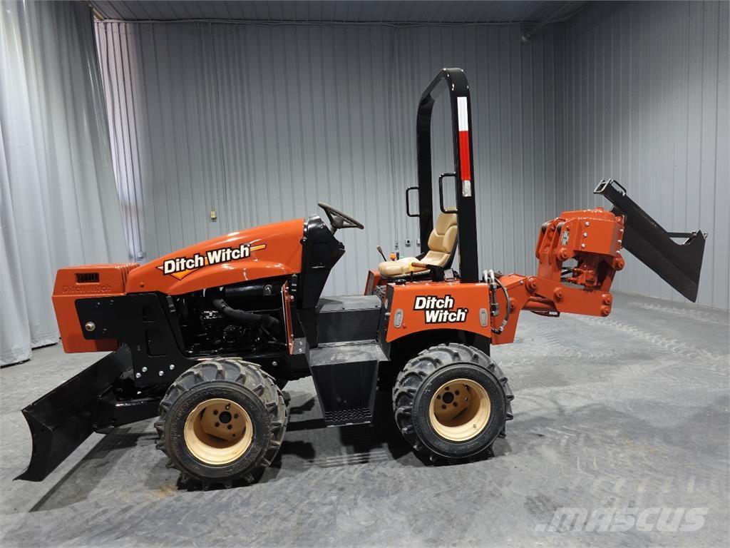 Ditch Witch rt40 Scavafossi